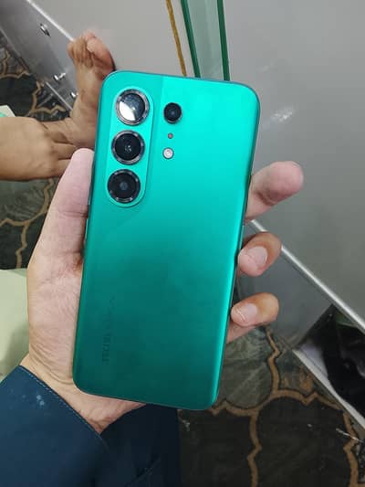 Tecno camon 50 pro 8/256 green
