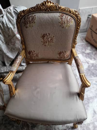 2 PAIR OF CHAIRS BEAUTIFULLY PRINTED DESIGNED READY FOR SALE