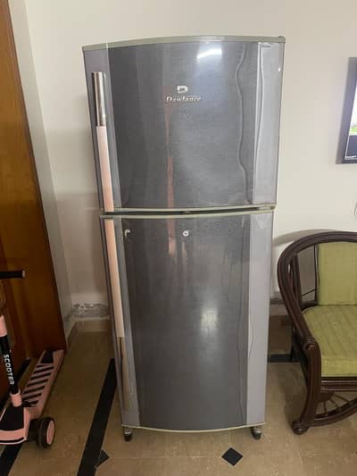 Dawlance Refrigerator – Double Door – Excellent Working Condition