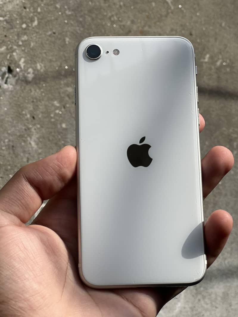 Apple iPhone SE 0