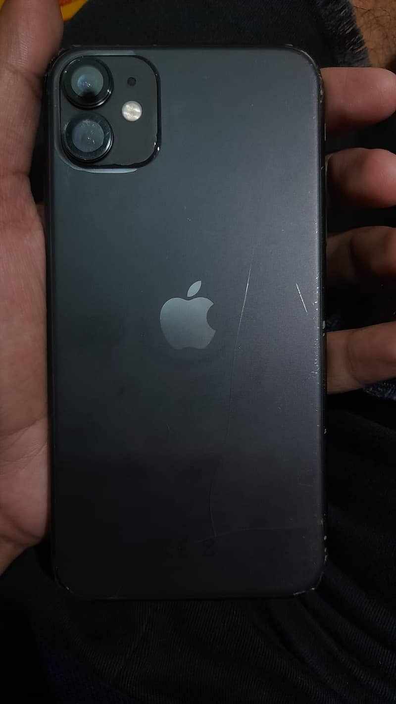 Apple iPhone 11 3