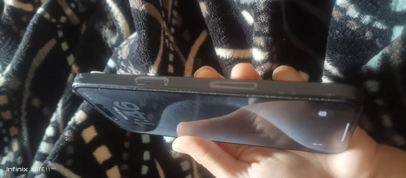 Apple iPhone 15 Pro Max 5