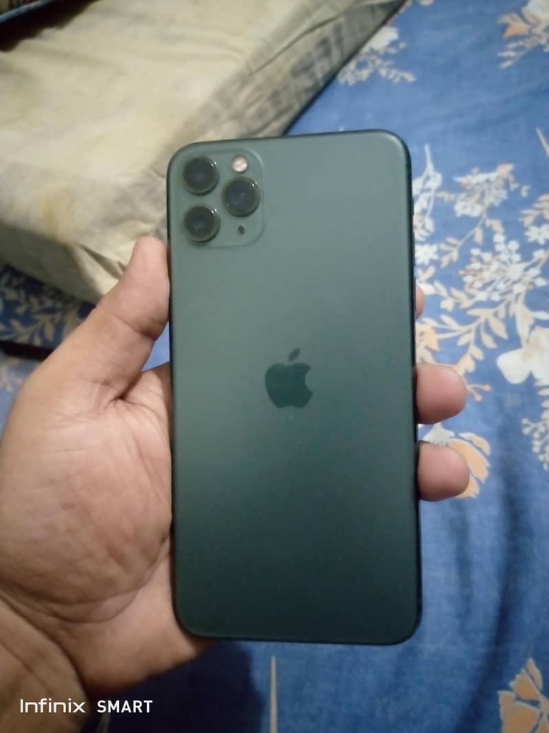 Apple iPhone 11 Pro Max 1