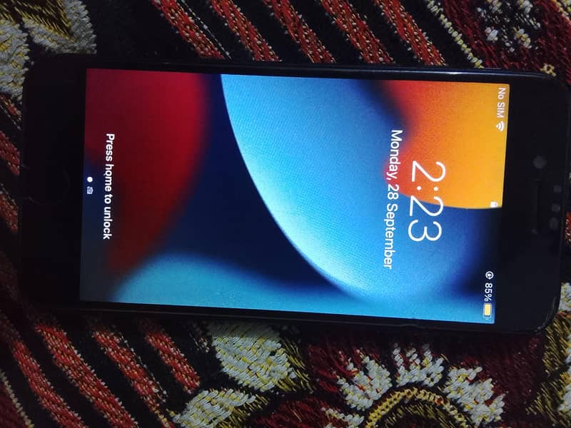 Apple iPhone 7 2