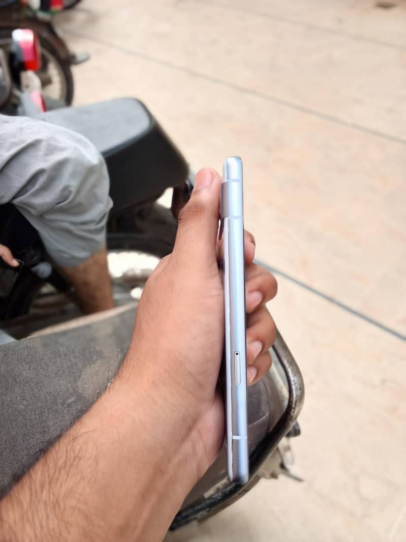Google Pixel 7a 3
