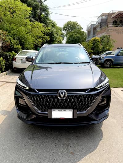 Oshan X7 Future Sense , Very Neat & Clean, Shiny, 5 Seater, 1.5L Turbo