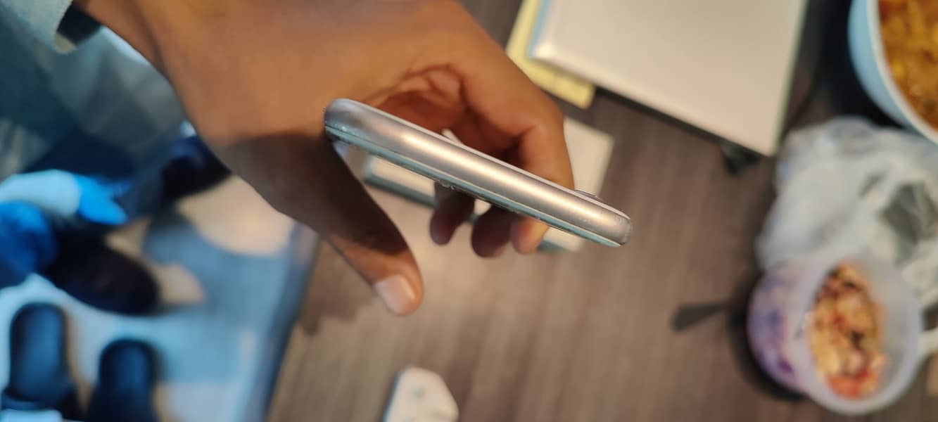 Apple iPhone 7 6