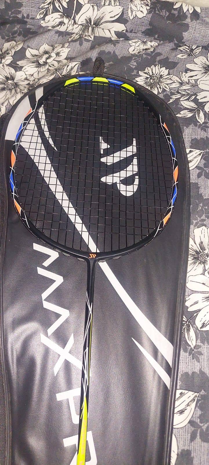max pro graphite racket 1