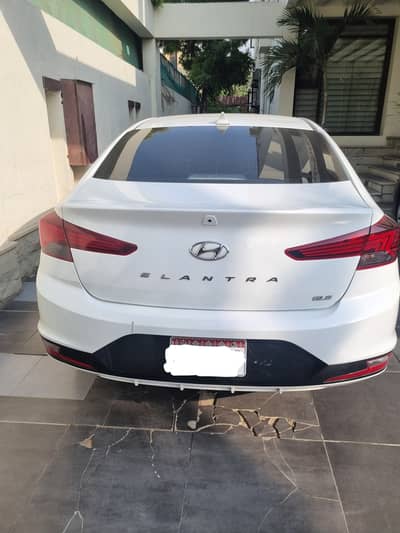 Hyundai Elantra 2021 GLS