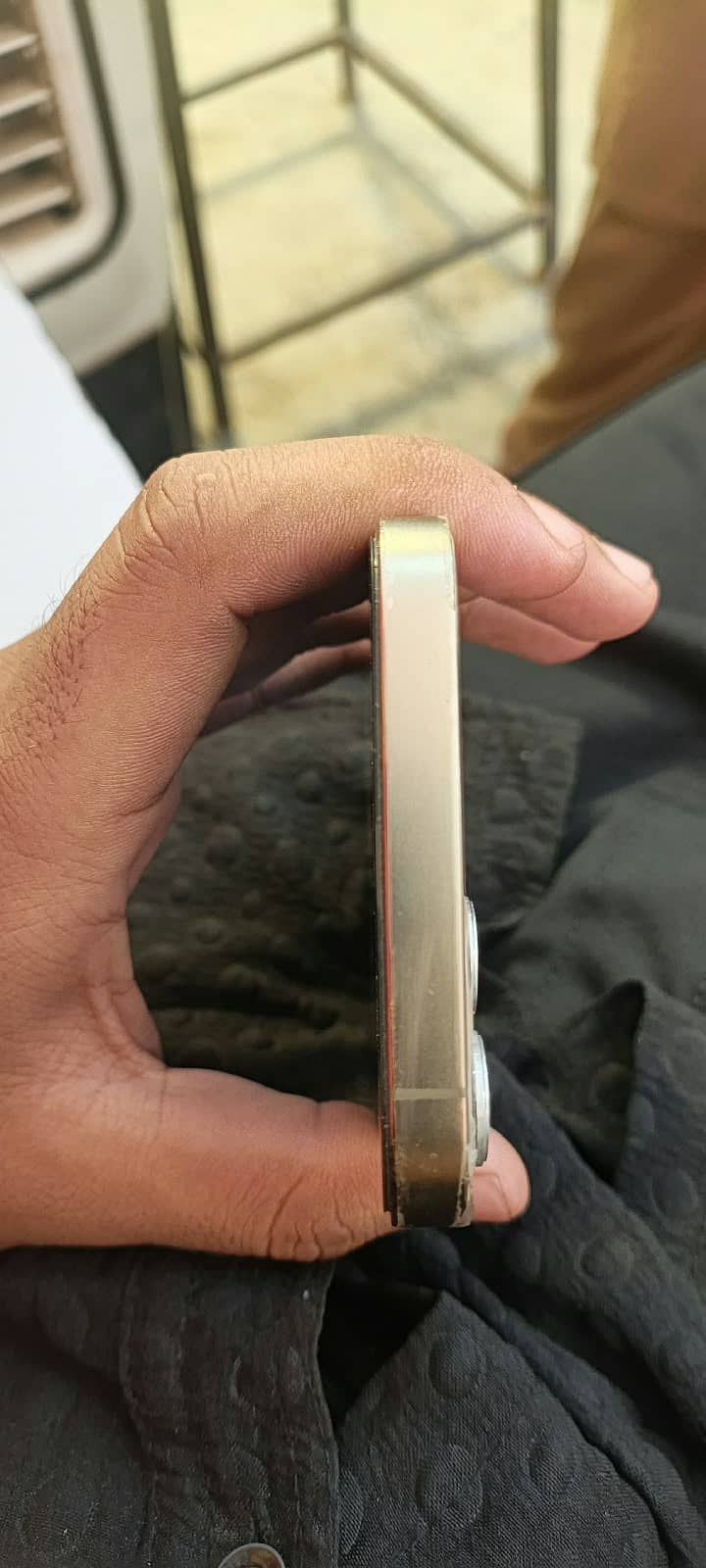 Apple iPhone 12 Pro 4