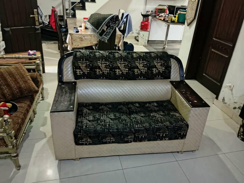Comfortable 6-Seater Sofa Set (3+2+1) – Solid Structure 1
