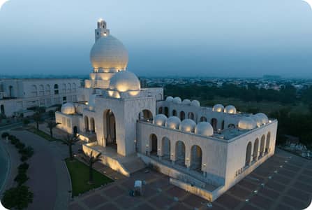 1 KANAL PRIME LOCATION RESIDENTIAL PLOT FOR SALE ON 80 FEET MAIN BOULEVARD IN JASMINE BLOCK, BAHRIA TOWN LAHORE