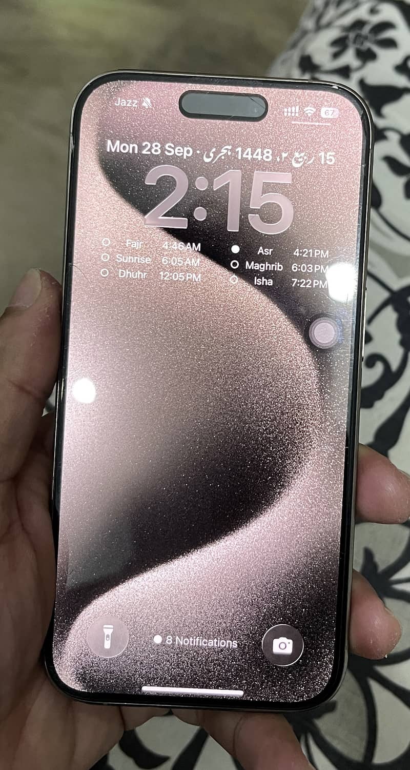 Apple iPhone 15 Pro 0