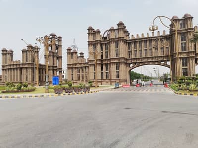 Residential Plot For Sale In Rs. 5500000