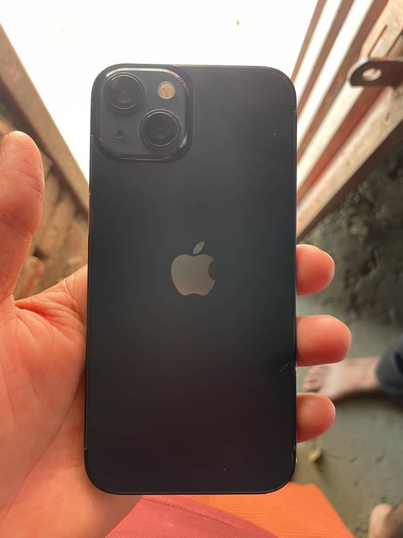 Apple iPhone 13 3