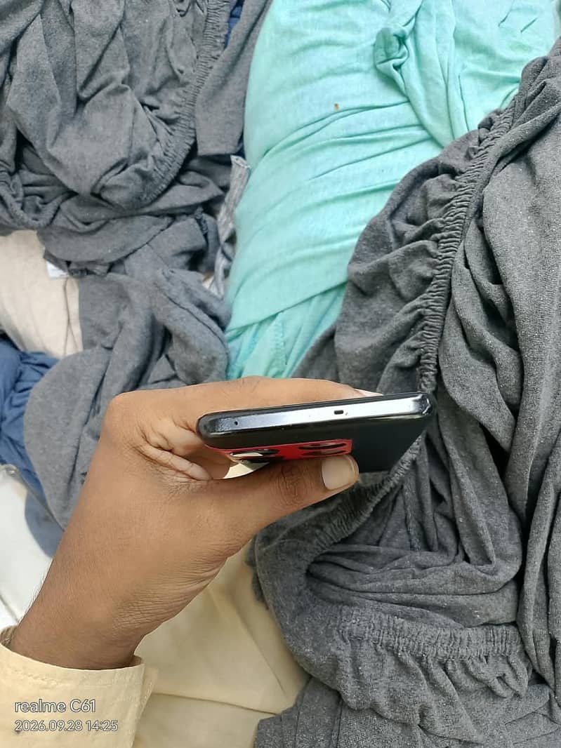 One Plus 10T 3