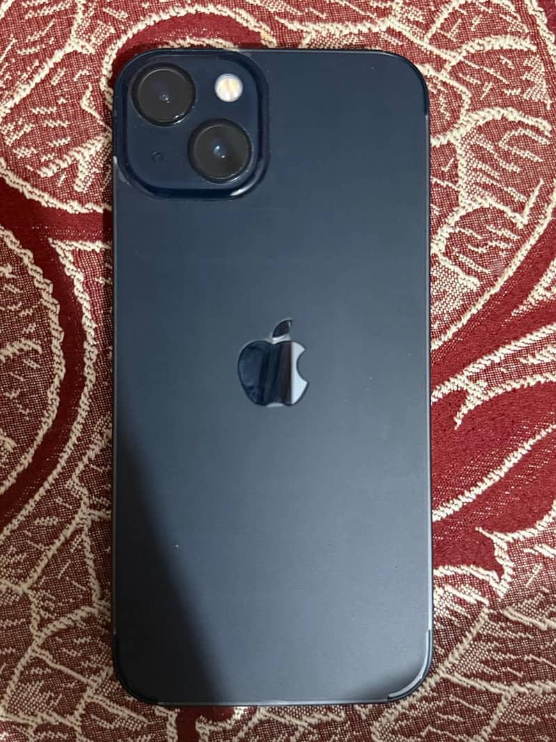 Apple iPhone 13 0