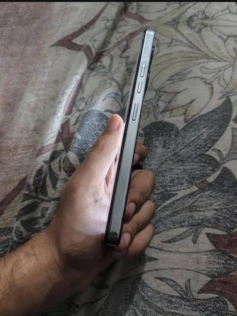 Tecno CAMON 20 2