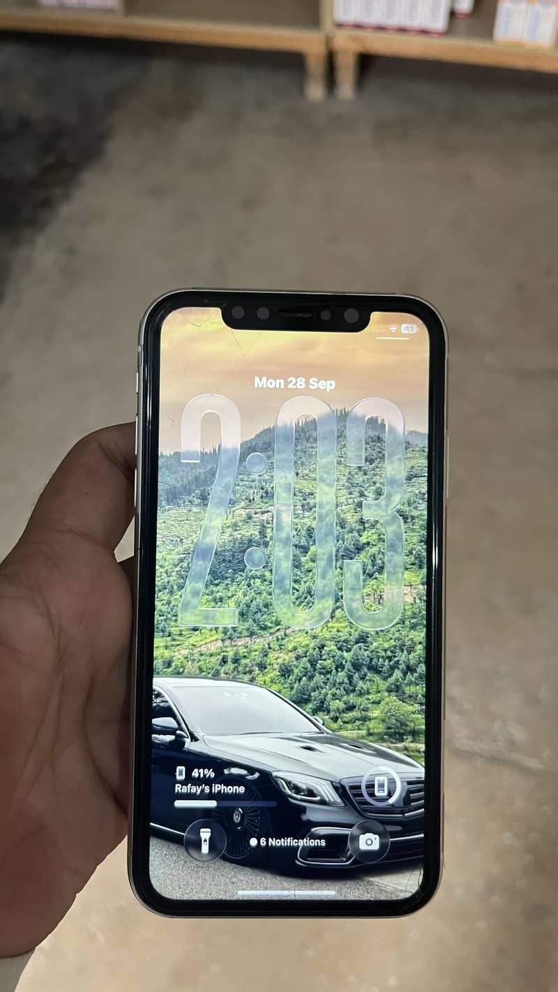 Apple iPhone 11 6