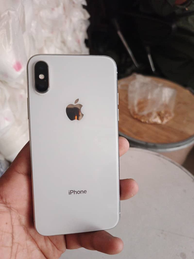 Apple iPhone X 1