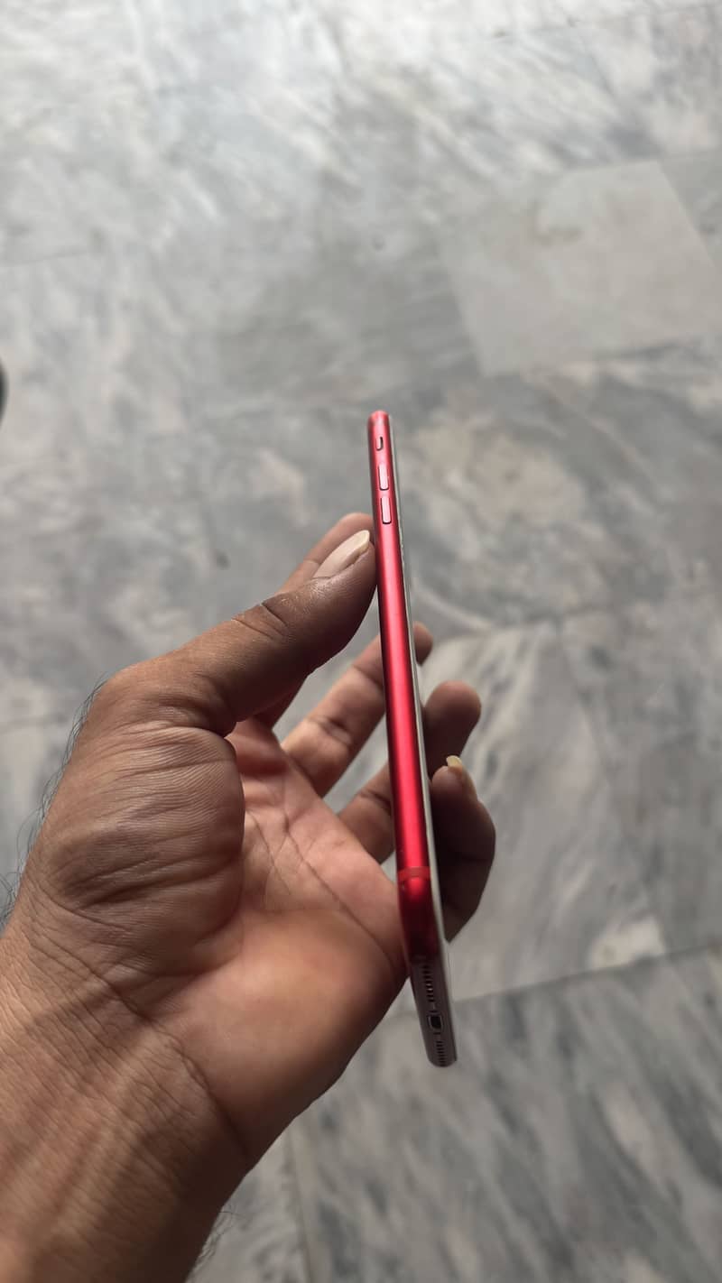 Apple iPhone 7 Plus 8