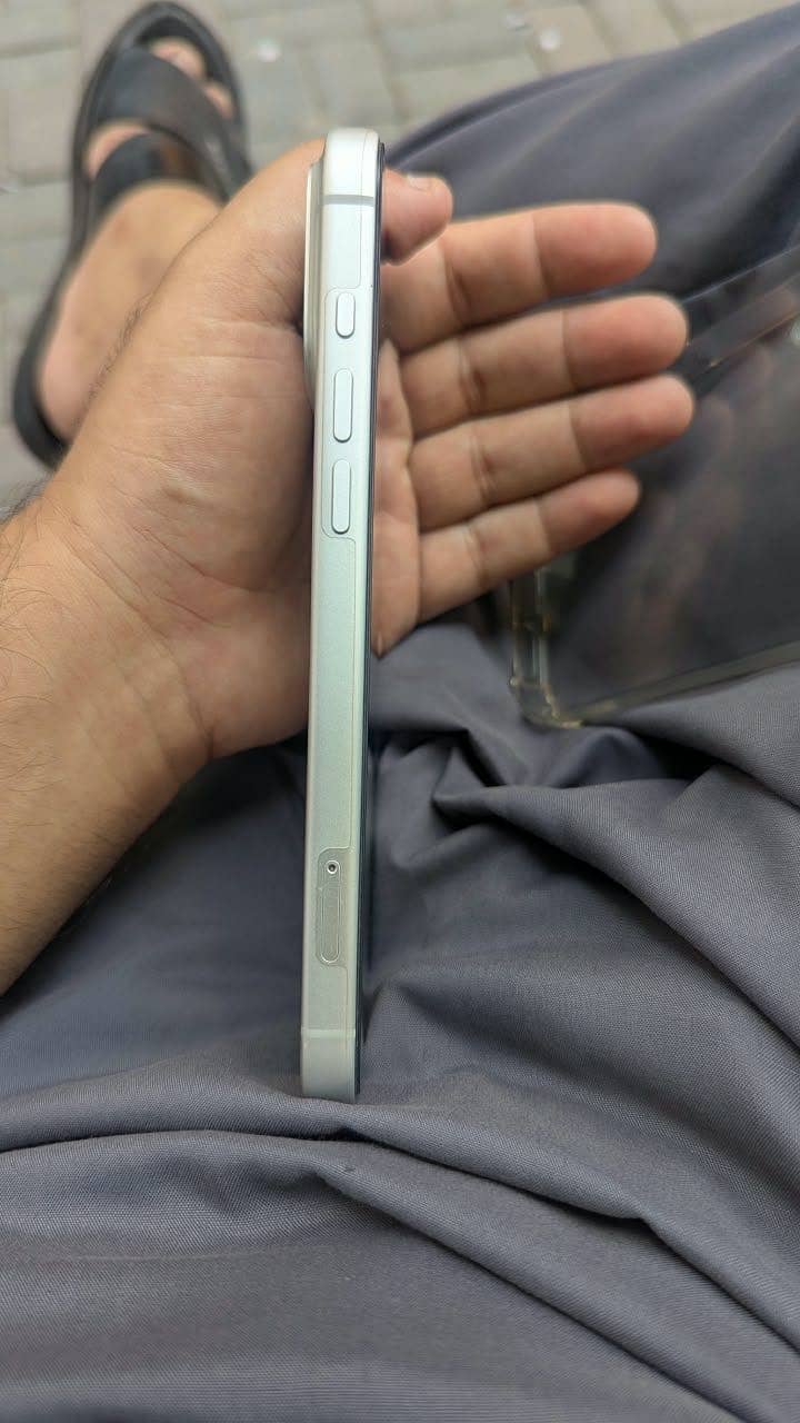 Apple iPhone 17 Pro Max 1