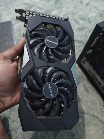 AMD Radeon RX 5600 XT 10/10