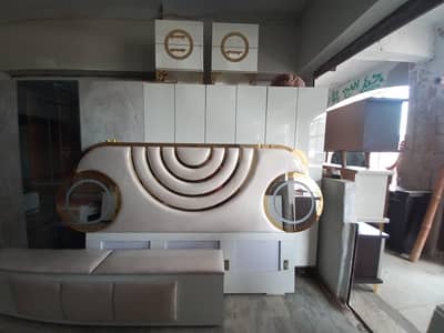 Bedropm set four piece hi gloss