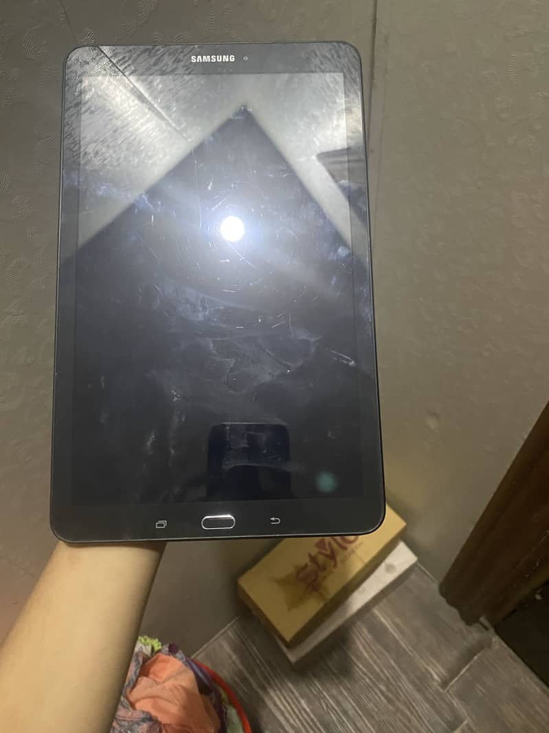 Samsung TAB E SIM WORKING 3