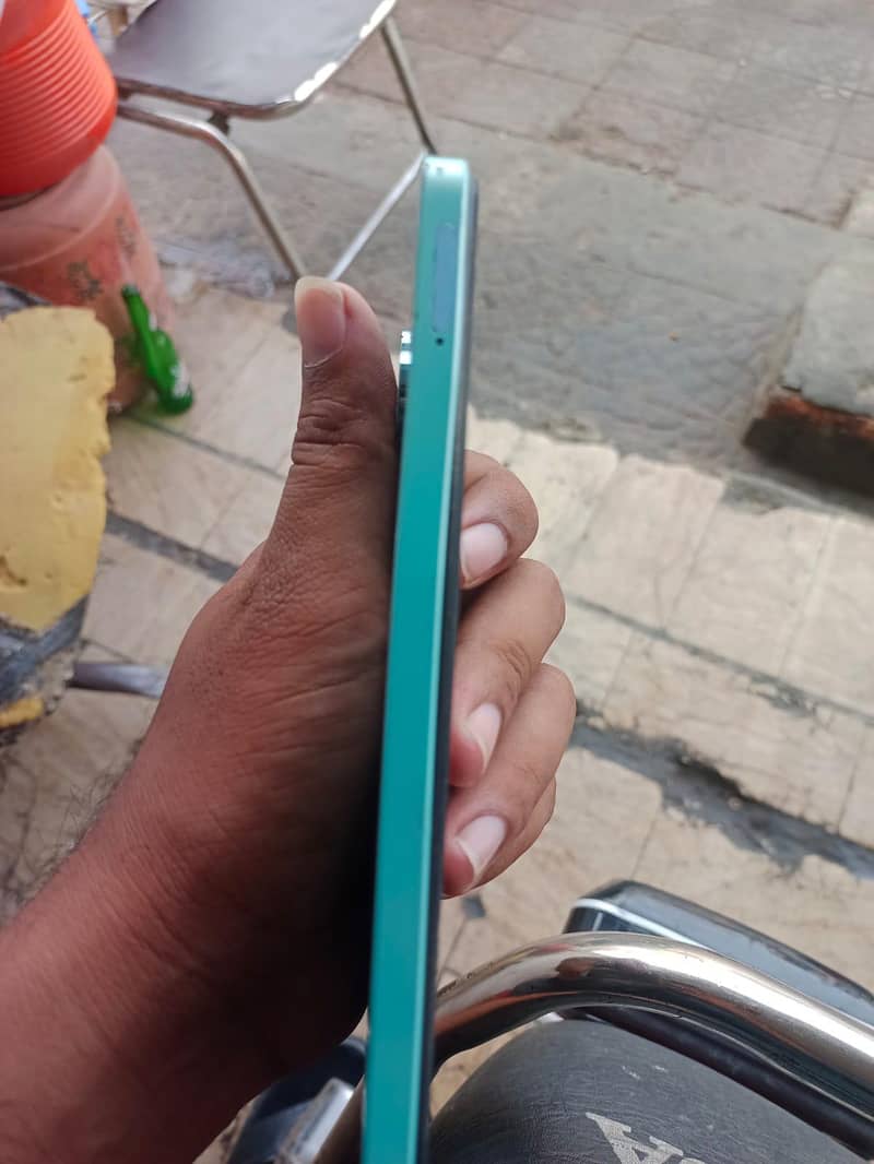Realme Note 50 4