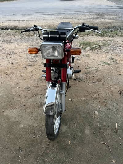 Yamaha 2004 model for sale