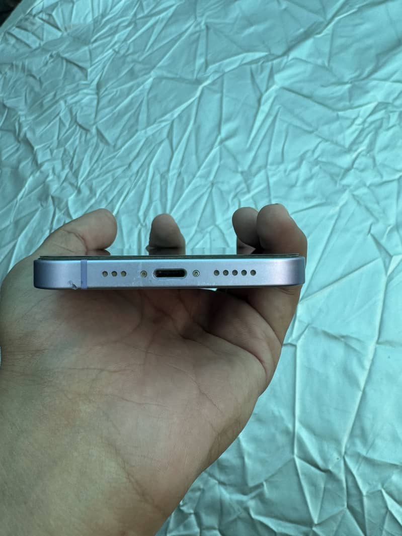 Apple iPhone 12 1