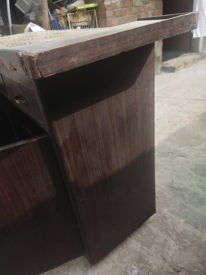 iron stand 7