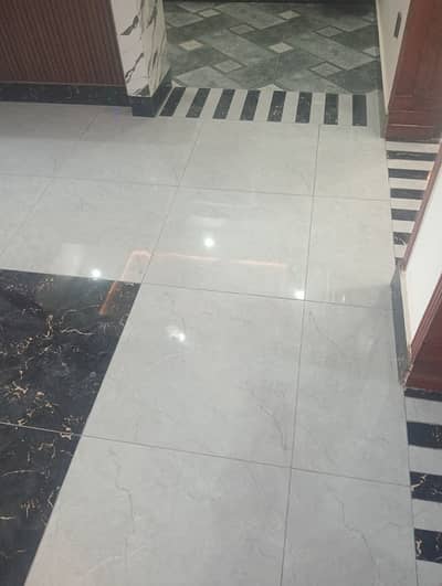 10marla 3beds DD TV lounge kitchen attached baths neat clean like brand new upper portion portion for rent in G 13 2 islamabad