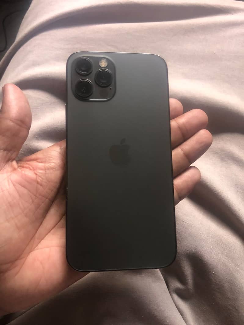Apple iPhone 12 Pro axchang possible 2