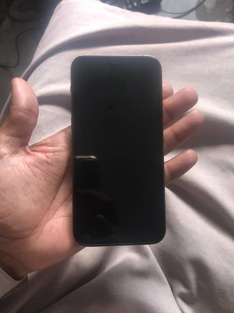 Apple iPhone 12 Pro axchang possible 4