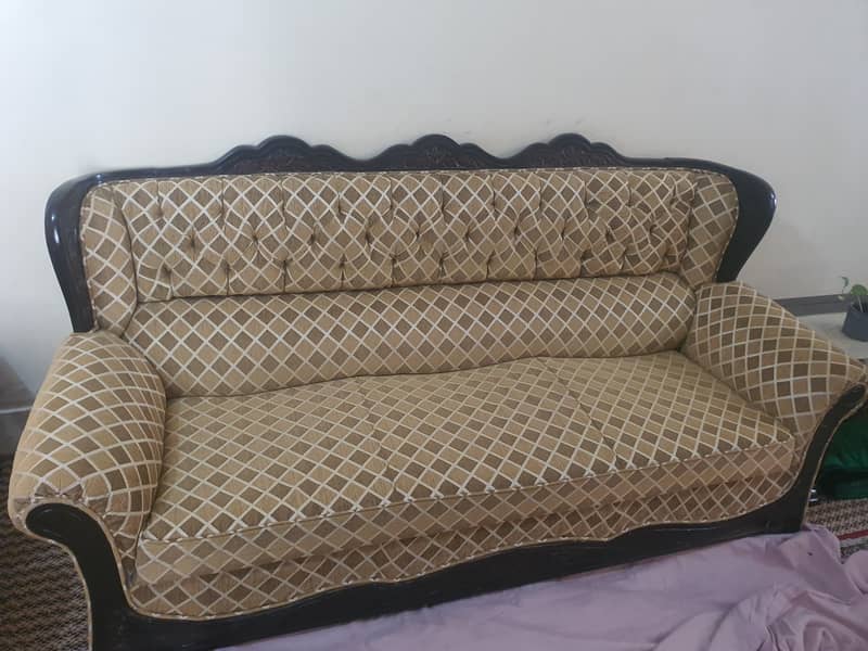 Sofa 5 Seater 1