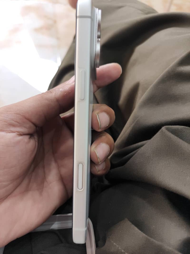 Apple iPhone 17 Pro Max 1