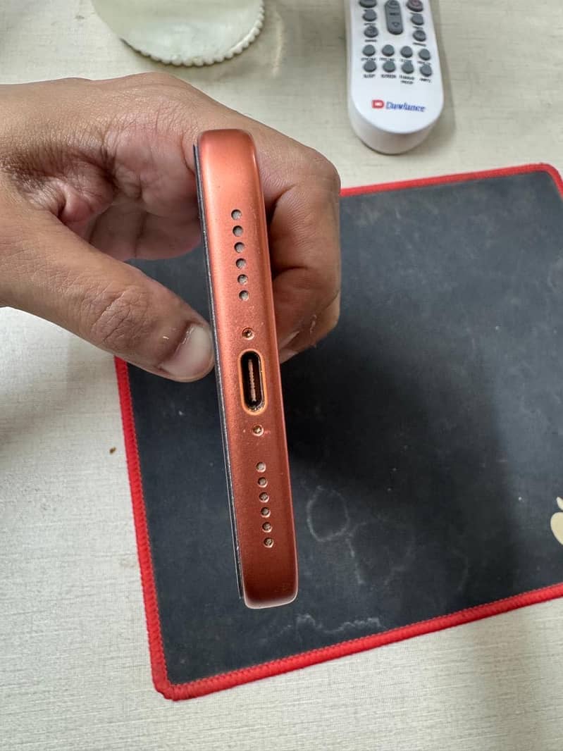 Apple iPhone 17 Pro Max 1