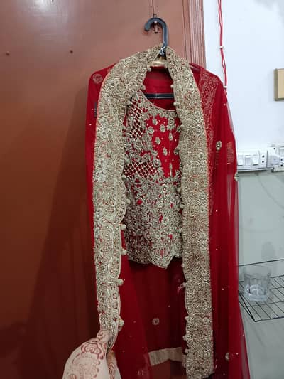 red bridal baarat maxii small size - once worn 3. to 4 hour's