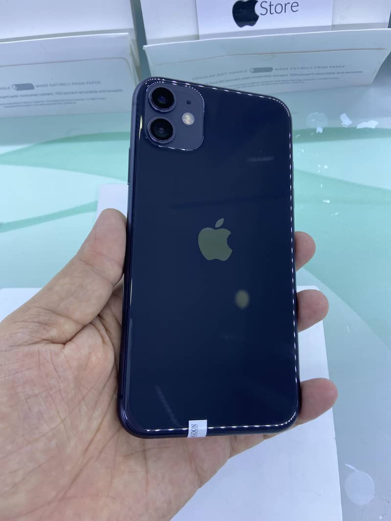 iPhone 11 5