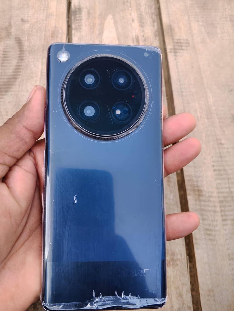 Infinix Zero 40 1