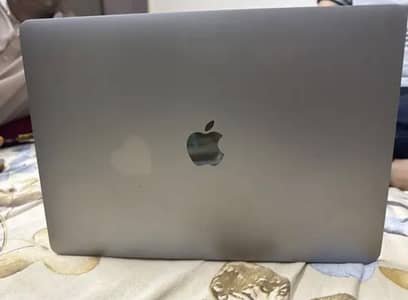 Apple mac book pro