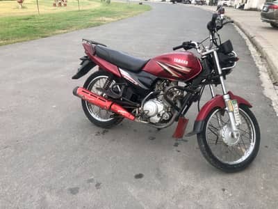 Yamaha YB 125Z 2017 used petrol bike in lahore shahdara