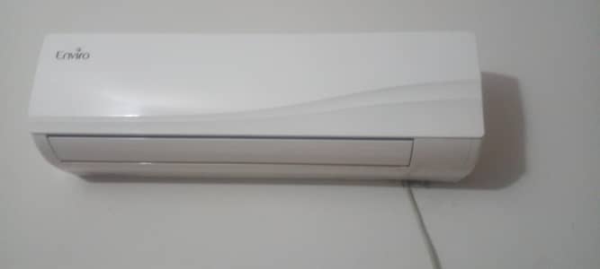 Enviro Ac available excellent condition 03005101361