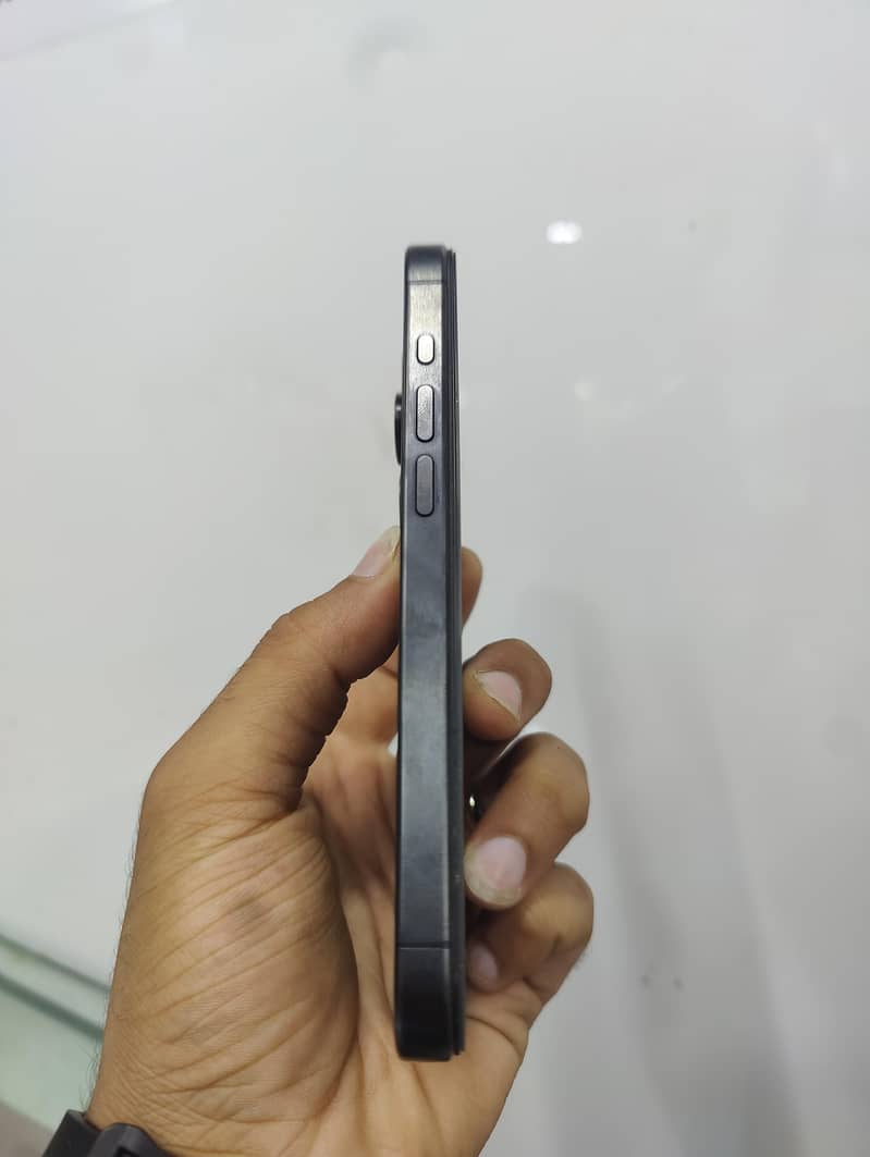 iPhone 15 Pro 7