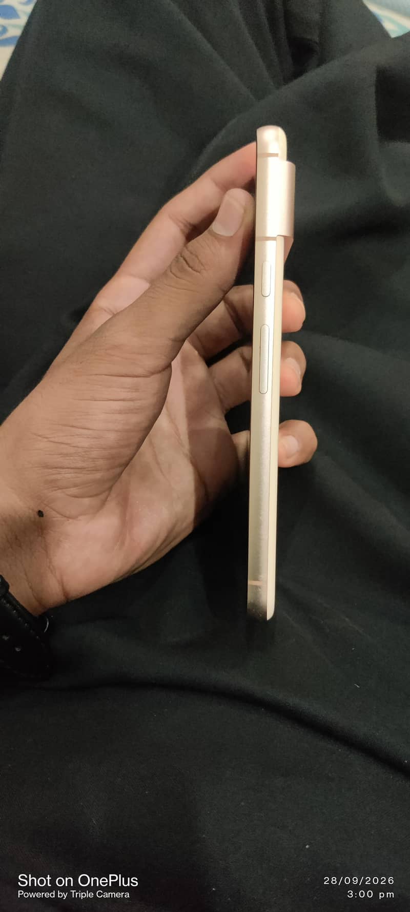 Google Pixel 8 3