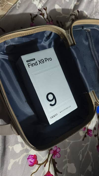 OPPO Find X9 Pro