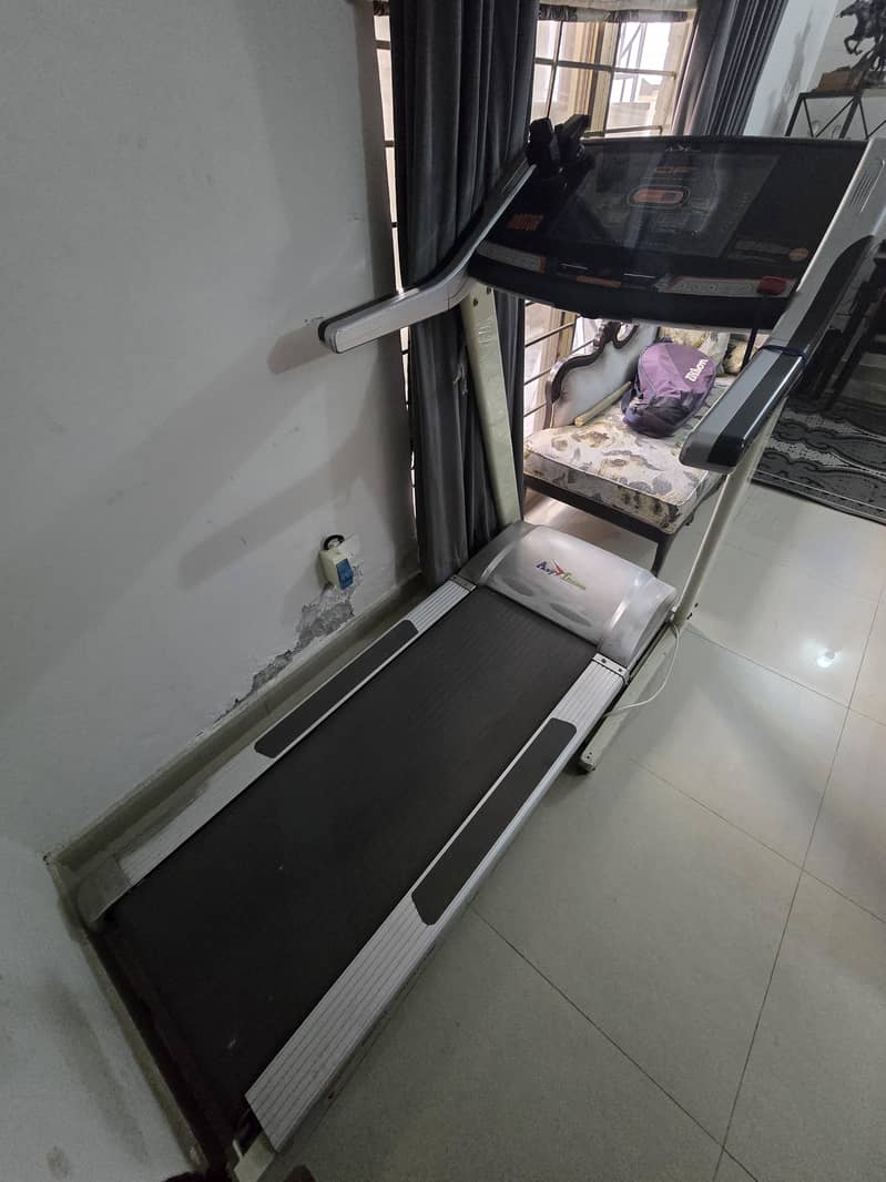 Treadmill/ Electrical Treadmill/ Running Machine/ Jogging Machine 0