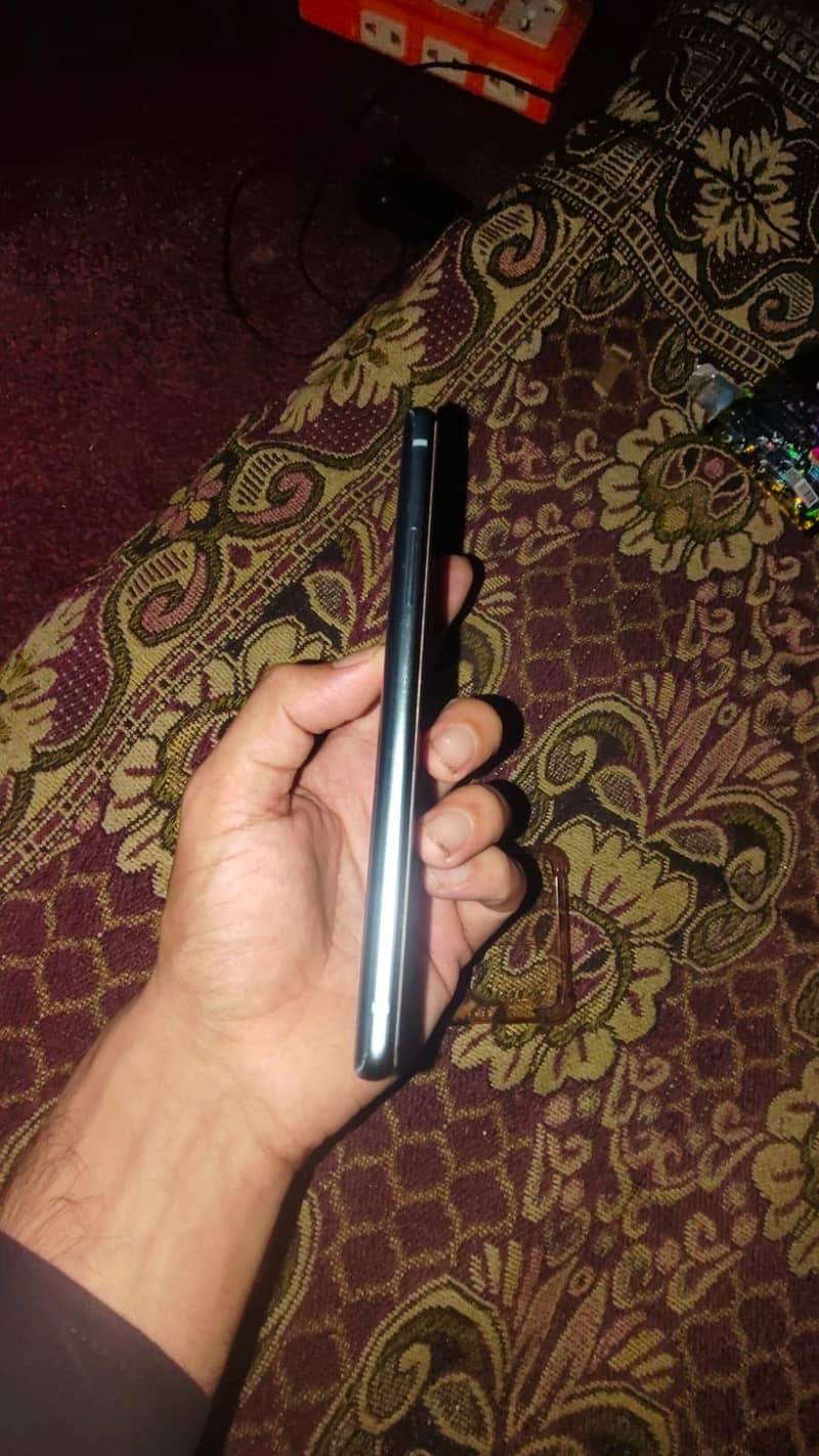 One Plus 9R 2